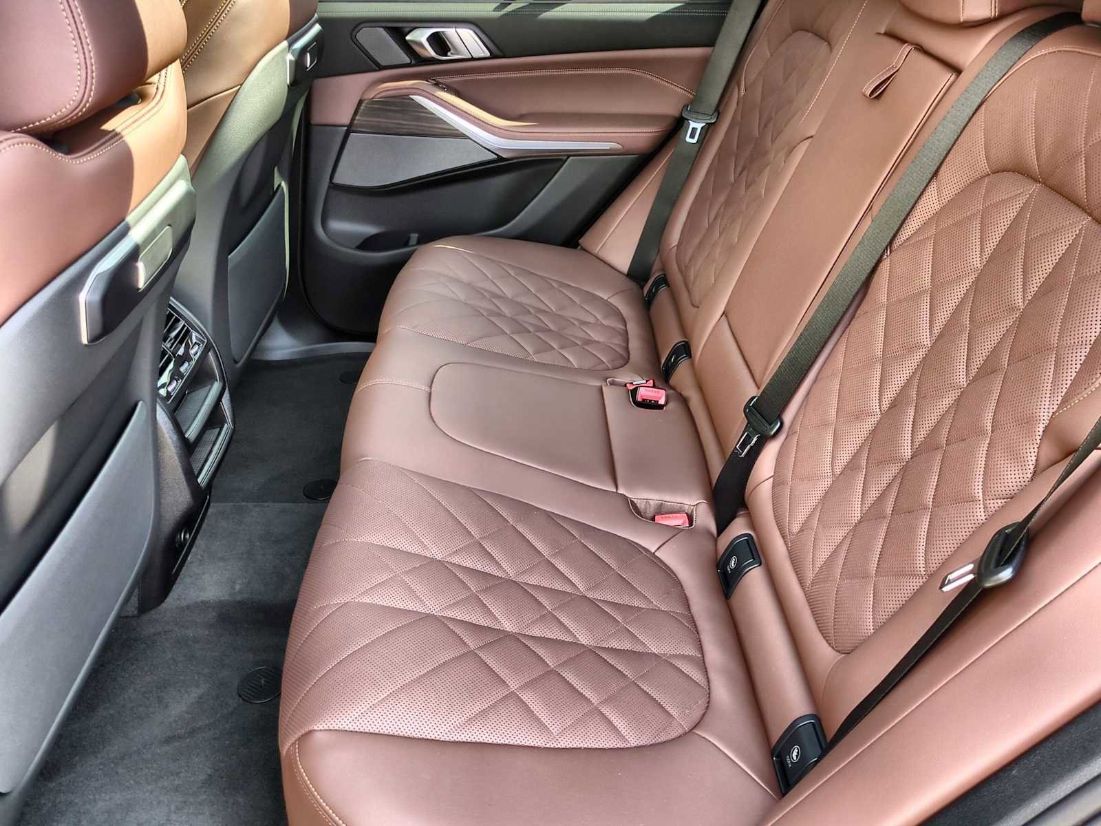 Used 2026 BMW X5 xDrive50e w/ Executive Package image 20