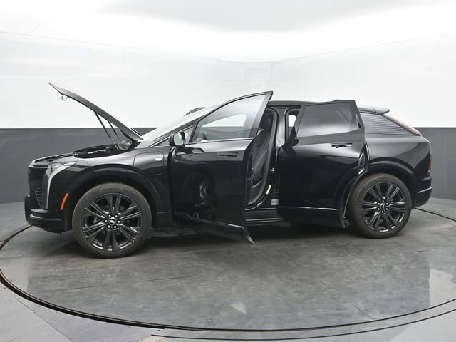 New 2026 Cadillac Optiq Sport 2 w/ LPO, Floor Liner Package image 55