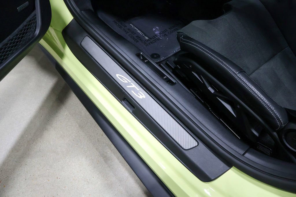 Used 2026 Porsche 911 GT3 w/ Weissach Package image 33