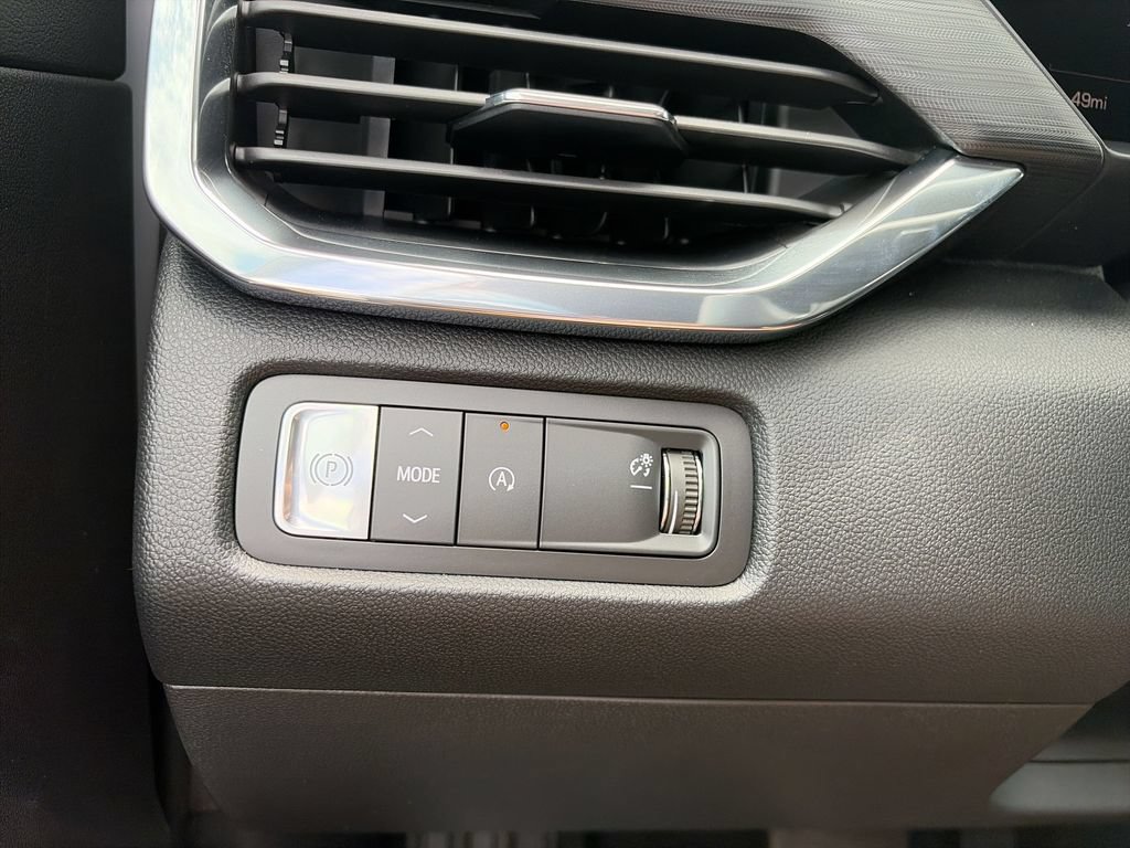 New 2026 GMC Acadia Elevation w/ Elevation Premium Package FWD image 26