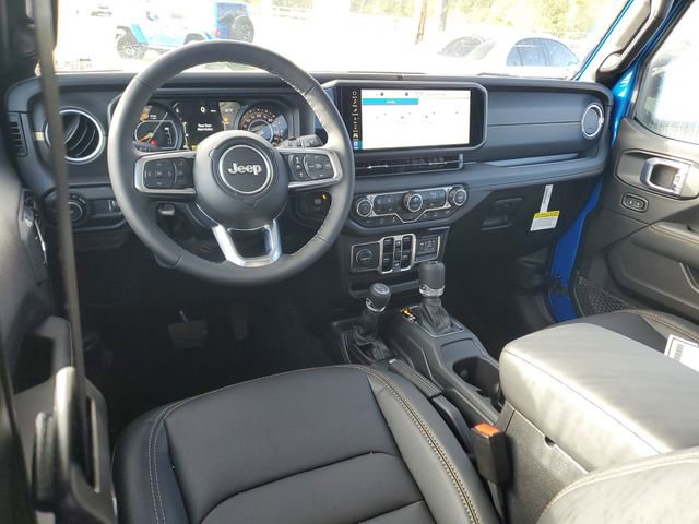 New 2025 Jeep Wrangler Sahara image 6