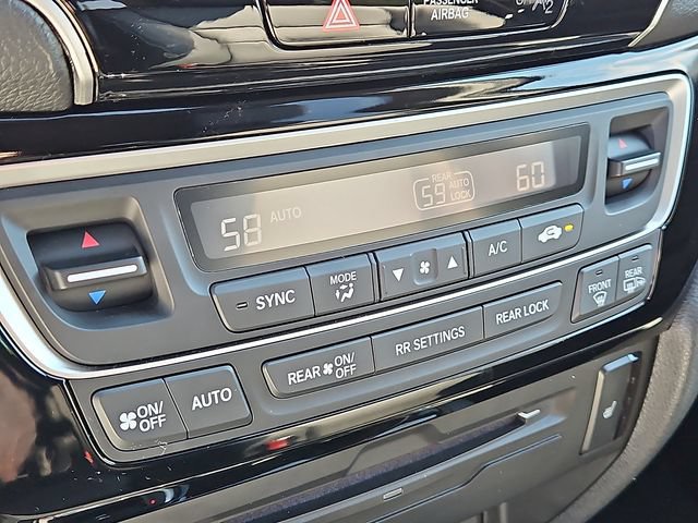 Certified 2022 Honda Pilot Touring image 18