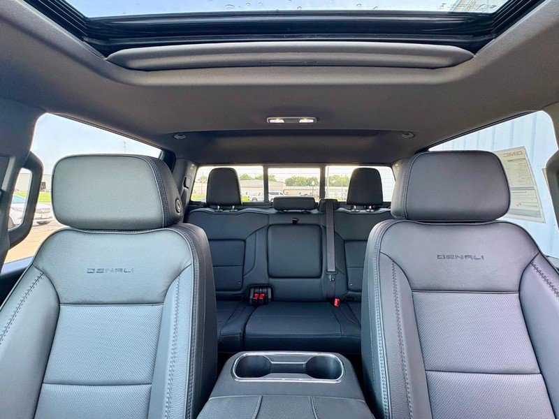New 2026 GMC Sierra 2500 Denali w/ Denali Reserve Package AWD/4WD image 29