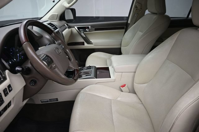 Used 2016 Lexus GX 460 Luxury AWD/4WD image 16