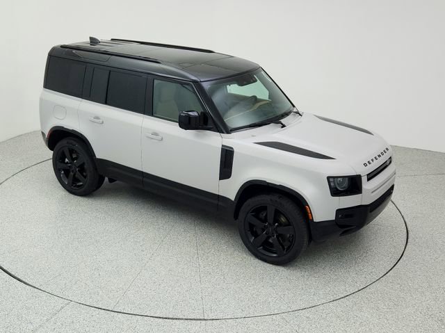 New 2026 Land Rover Defender 110 X-Dynamic SE image 14