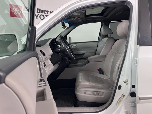 Used 2012 Honda Pilot Touring image 3