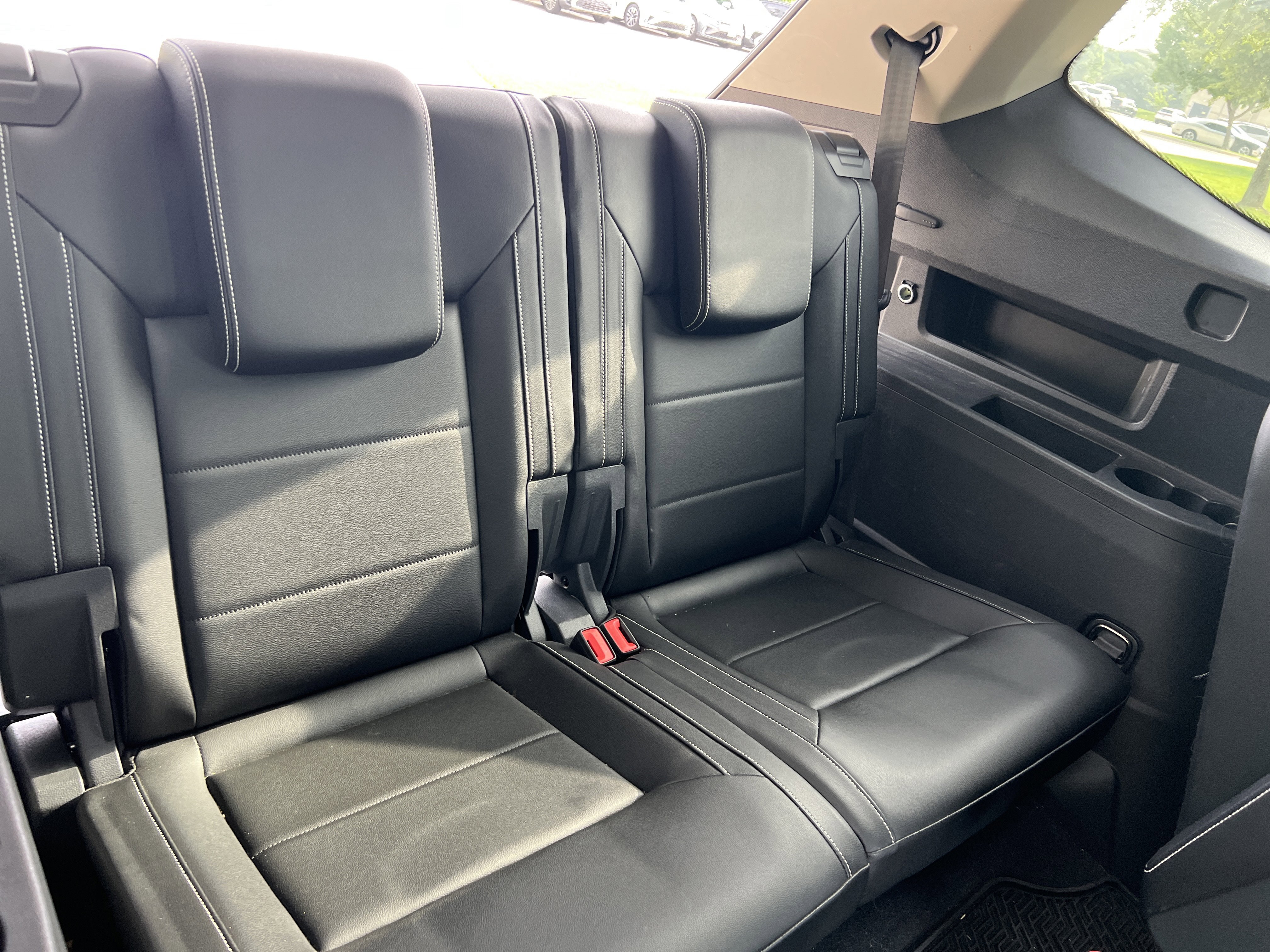 Used 2023 Volkswagen Atlas SE w/ Panoramic Sunroof Package AWD/4WD image 30
