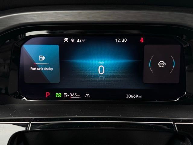 Used 2025 Volkswagen Atlas Cross Sport SE image 27