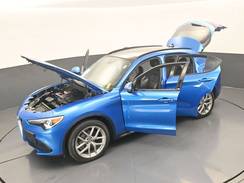 Used 2018 Alfa Romeo Stelvio Ti Sport image 65