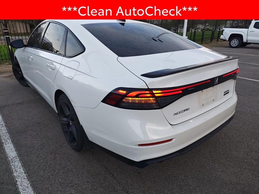 Used 2023 Honda Accord Sport image 4