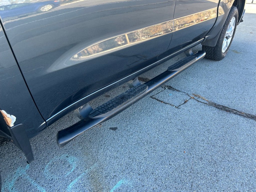 Used 2019 Chevrolet Silverado 1500 Custom w/ Custom Convenience Package image 11