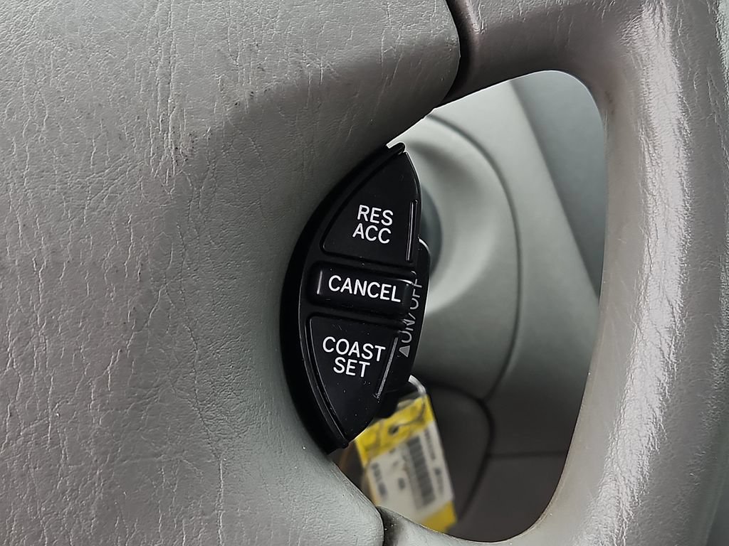 Used 2002 Toyota Avalon XL FWD image 22