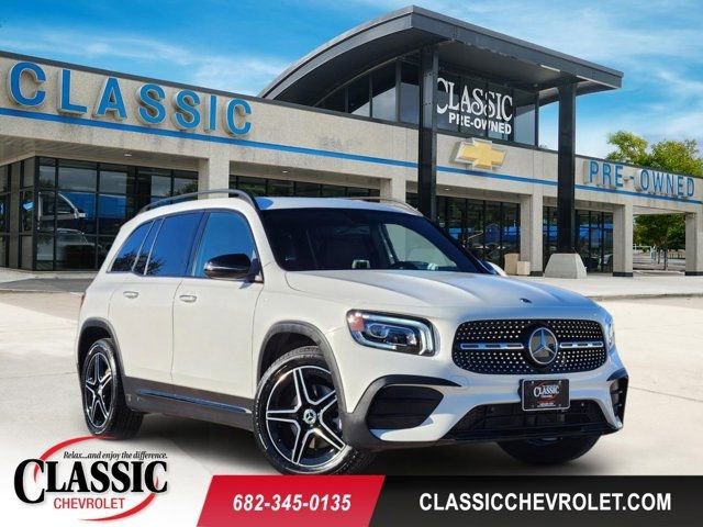 Used 2022 Mercedes-Benz GLB 250 4MATIC image 1
