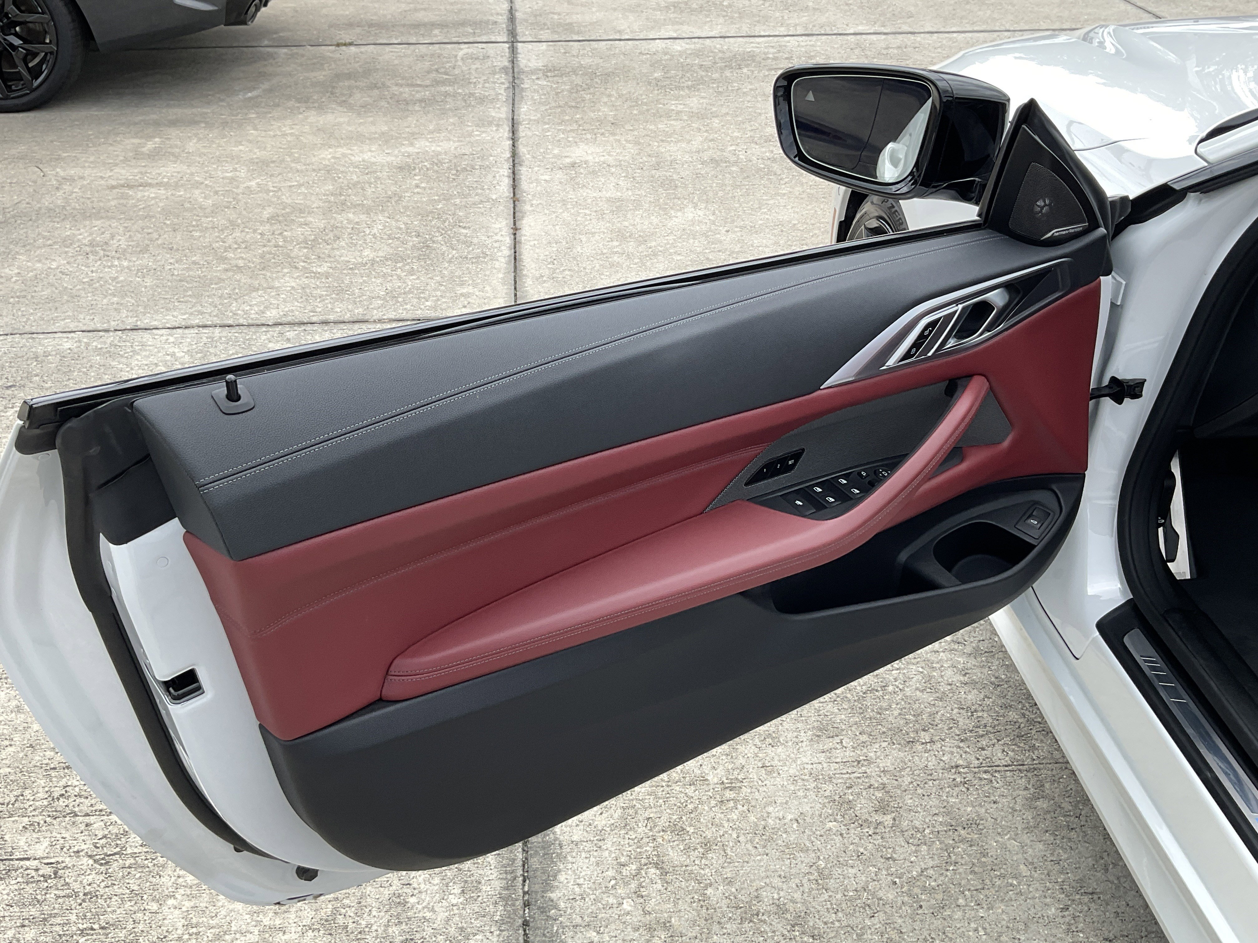 Certified 2024 BMW M440i Convertible RWD image 14