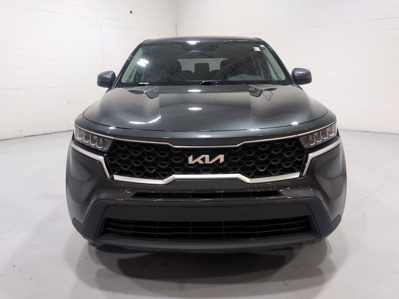 Used 2022 Kia Sorento LX AWD/4WD image 8