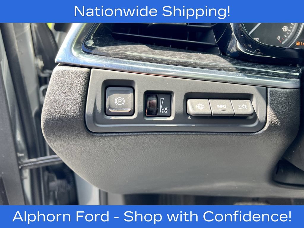 Used 2023 Cadillac XT5 Premium Luxury w/ Technology Package AWD/4WD image 15