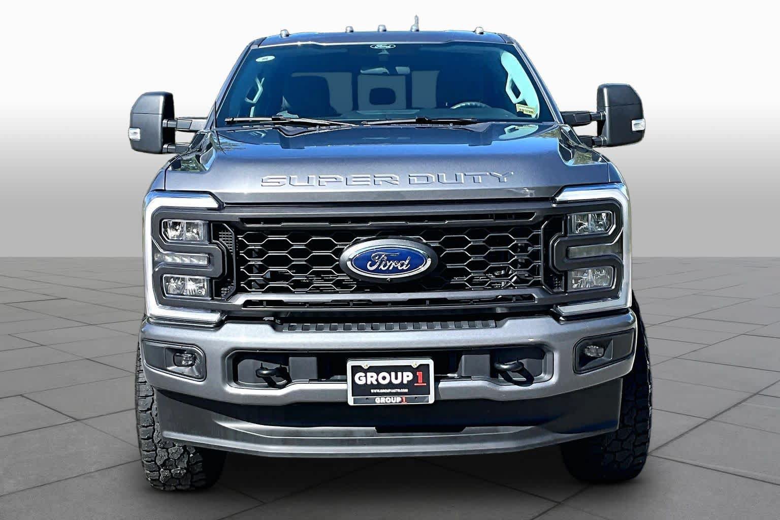 Used 2025 Ford F350 XL w/ STX Appearance Package AWD/4WD image 4