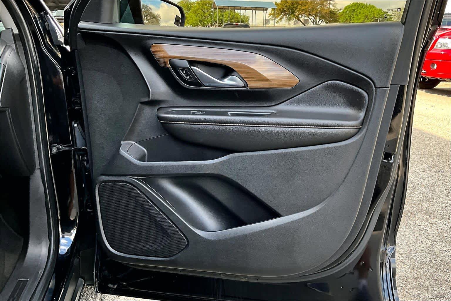 Used 2018 GMC Terrain SLE FWD image 23