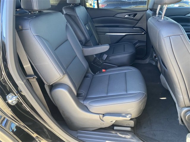 Certified 2025 Chevrolet Traverse LT image 30