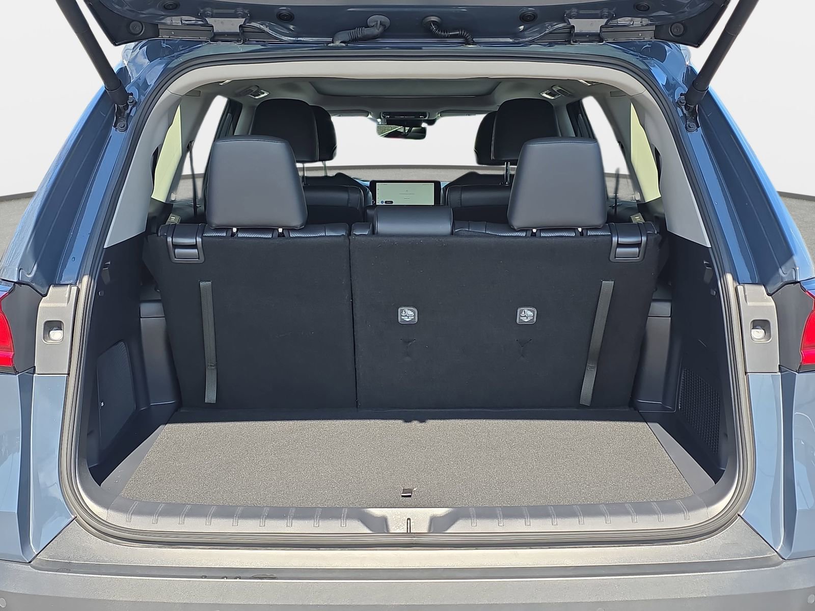 Used 2025 Toyota Grand Highlander AWD image 13