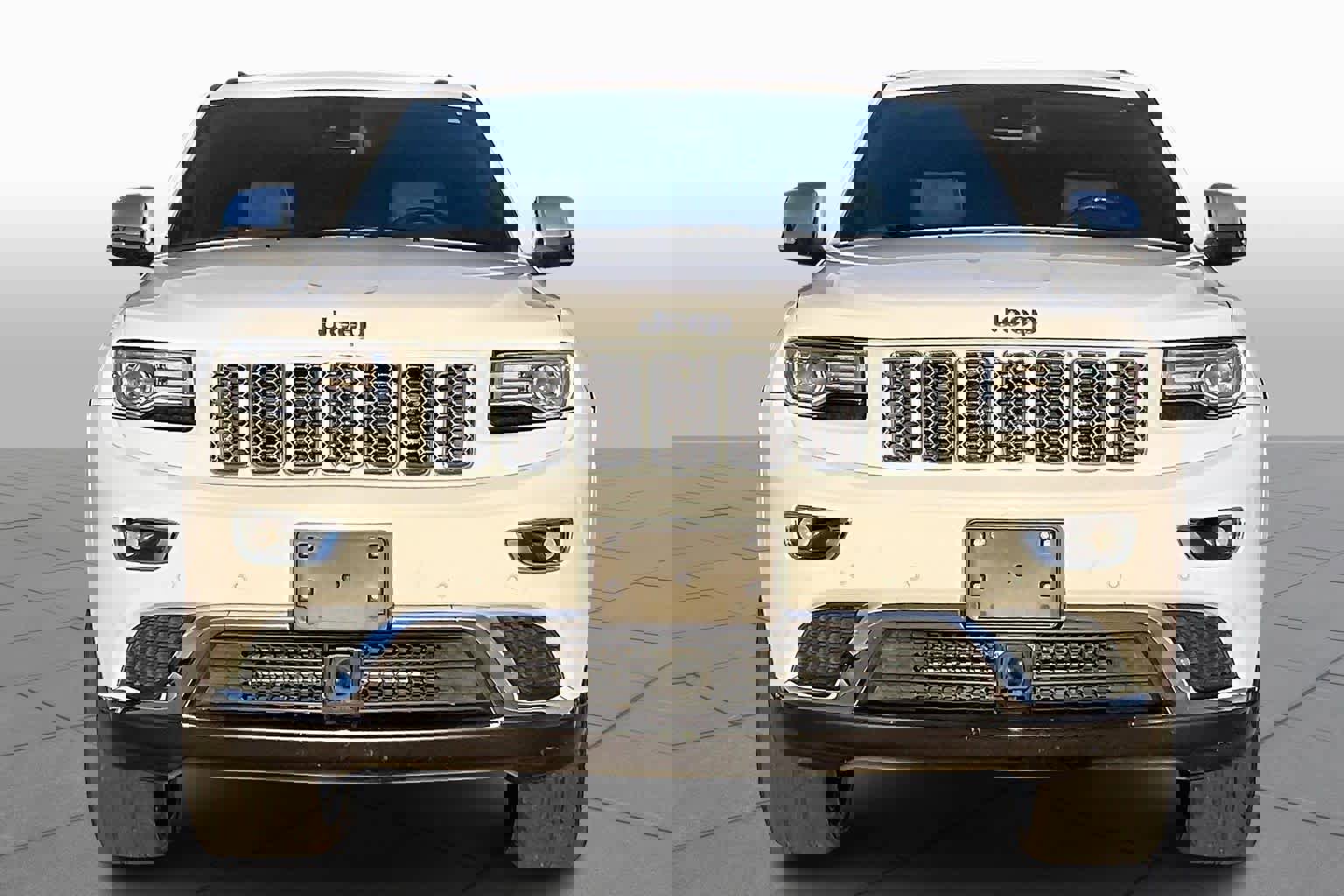 Used 2014 Jeep Grand Cherokee Summit image 4