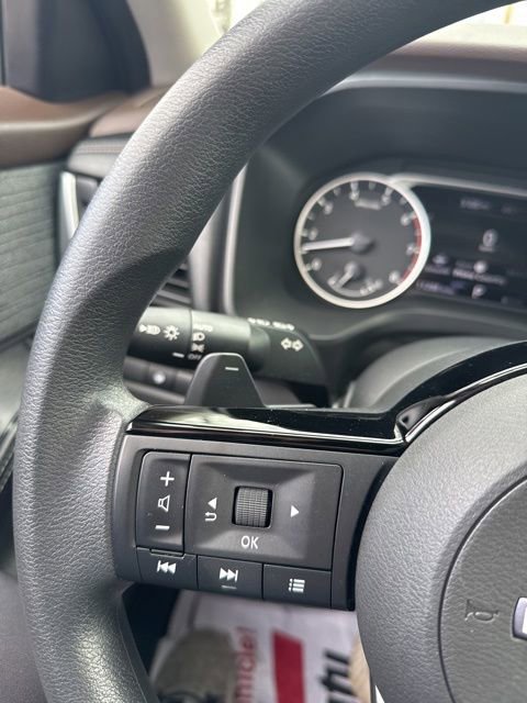 Certified 2023 Nissan Rogue SV AWD/4WD image 28