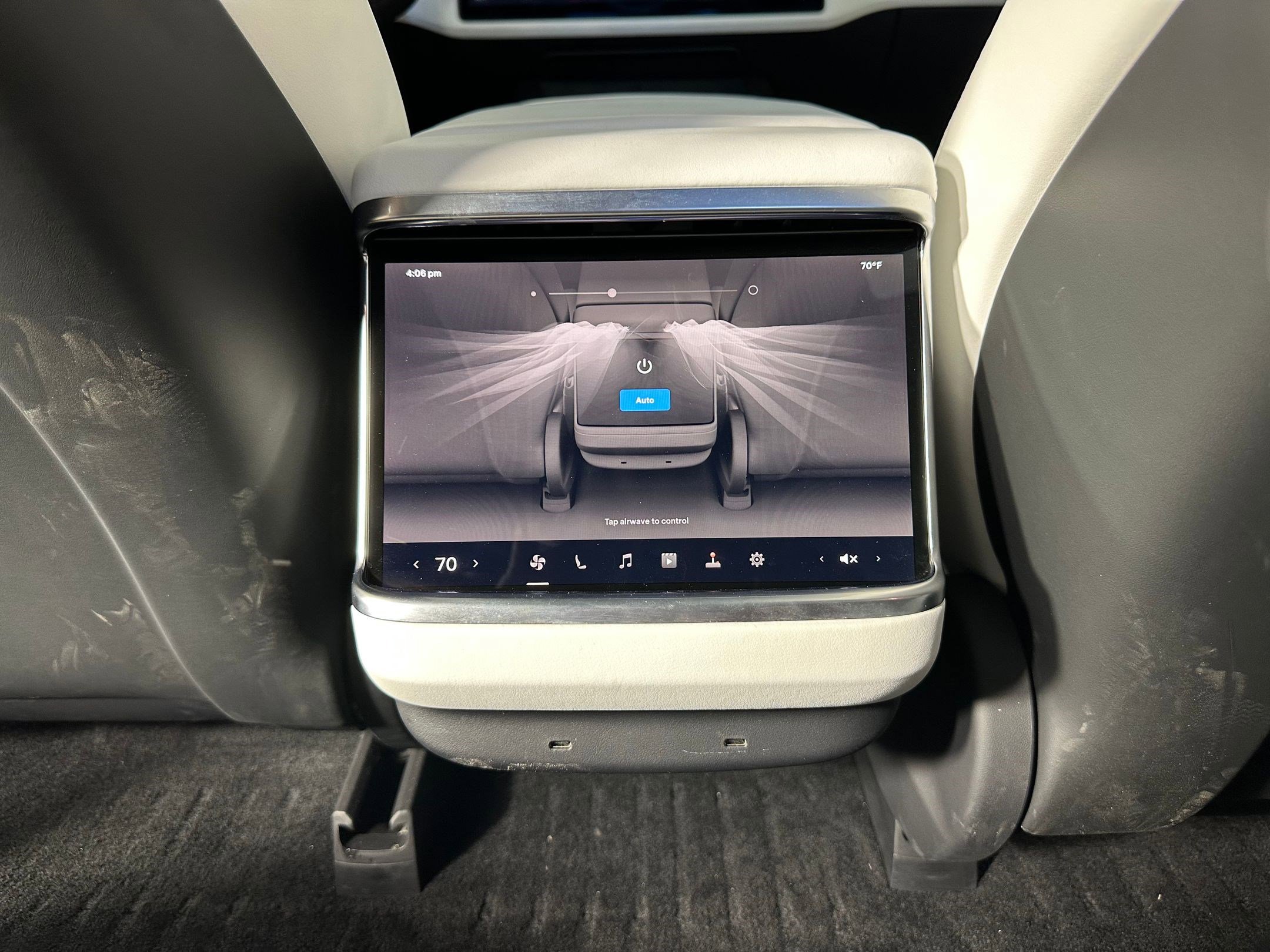 Used 2023 Tesla Model S Plaid image 28