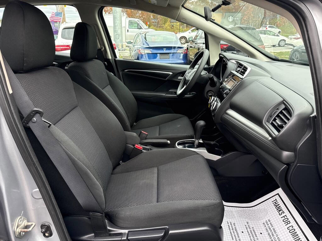 Used 2019 Honda Fit LX image 12