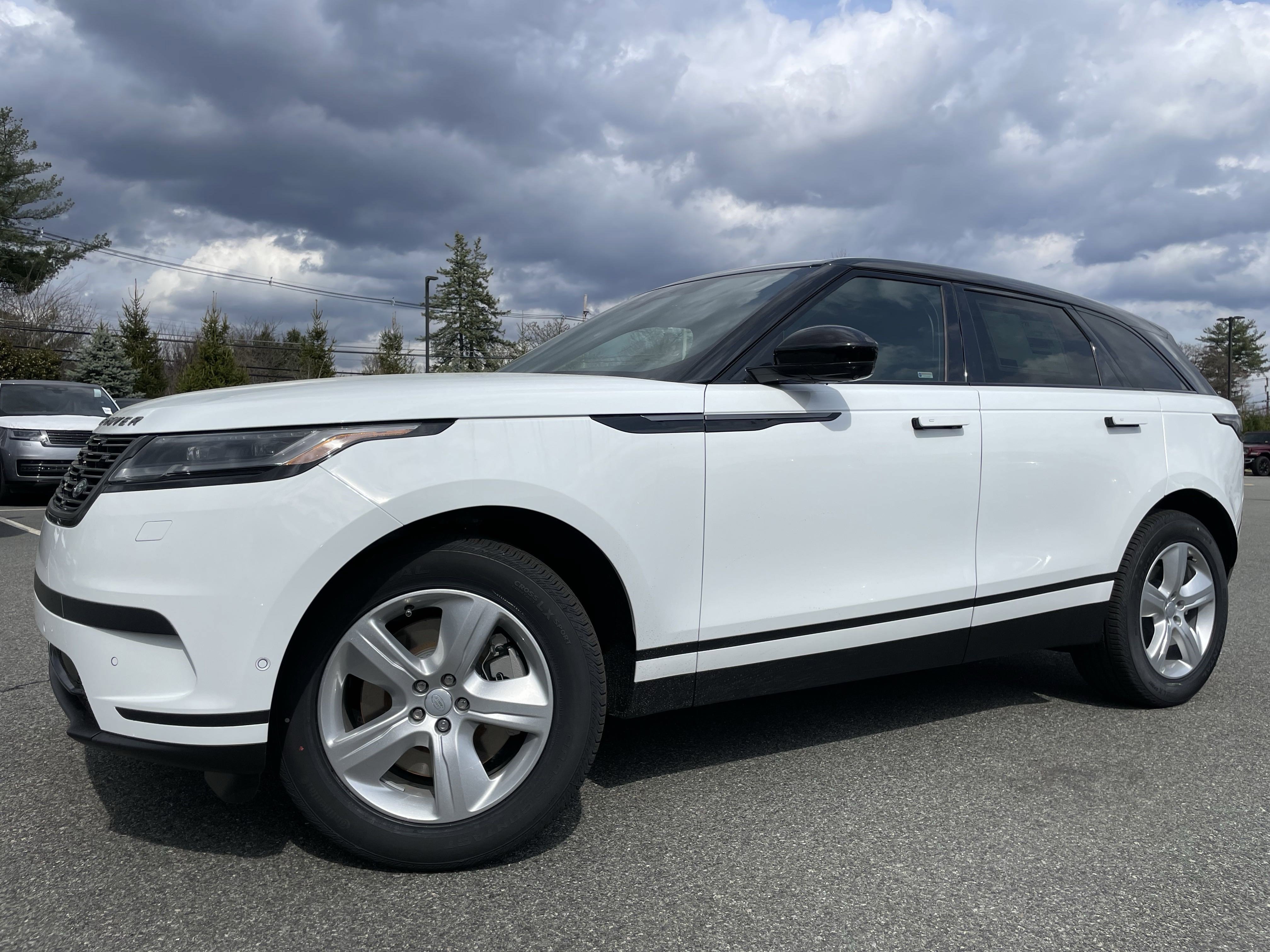 New 2026 Land Rover Range Rover Velar S image 35