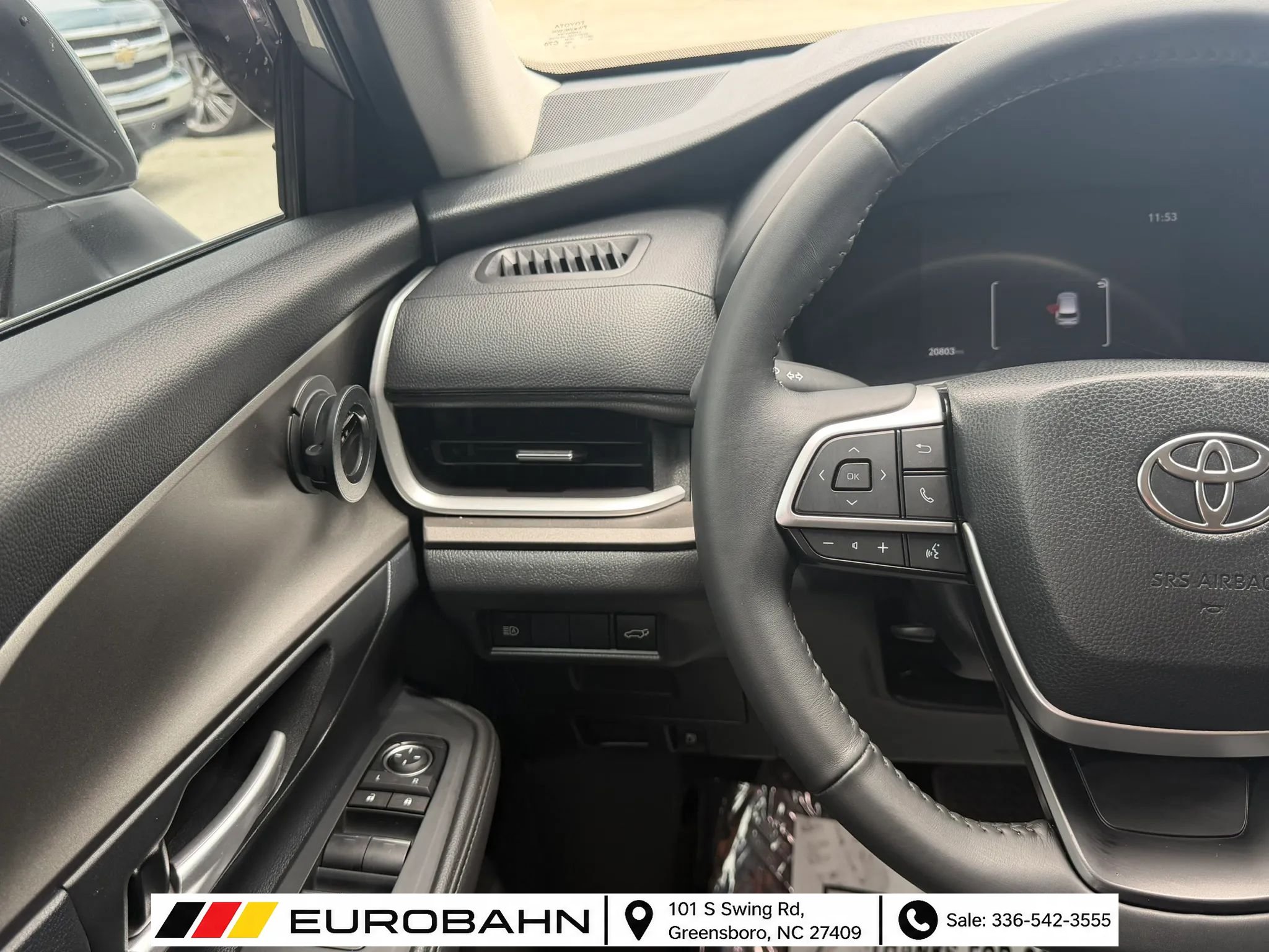Used 2024 Toyota Grand Highlander AWD image 13
