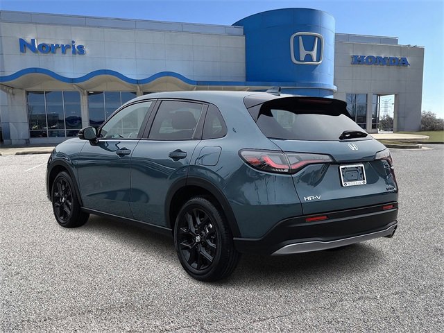 Used 2025 Honda HR-V Sport image 3