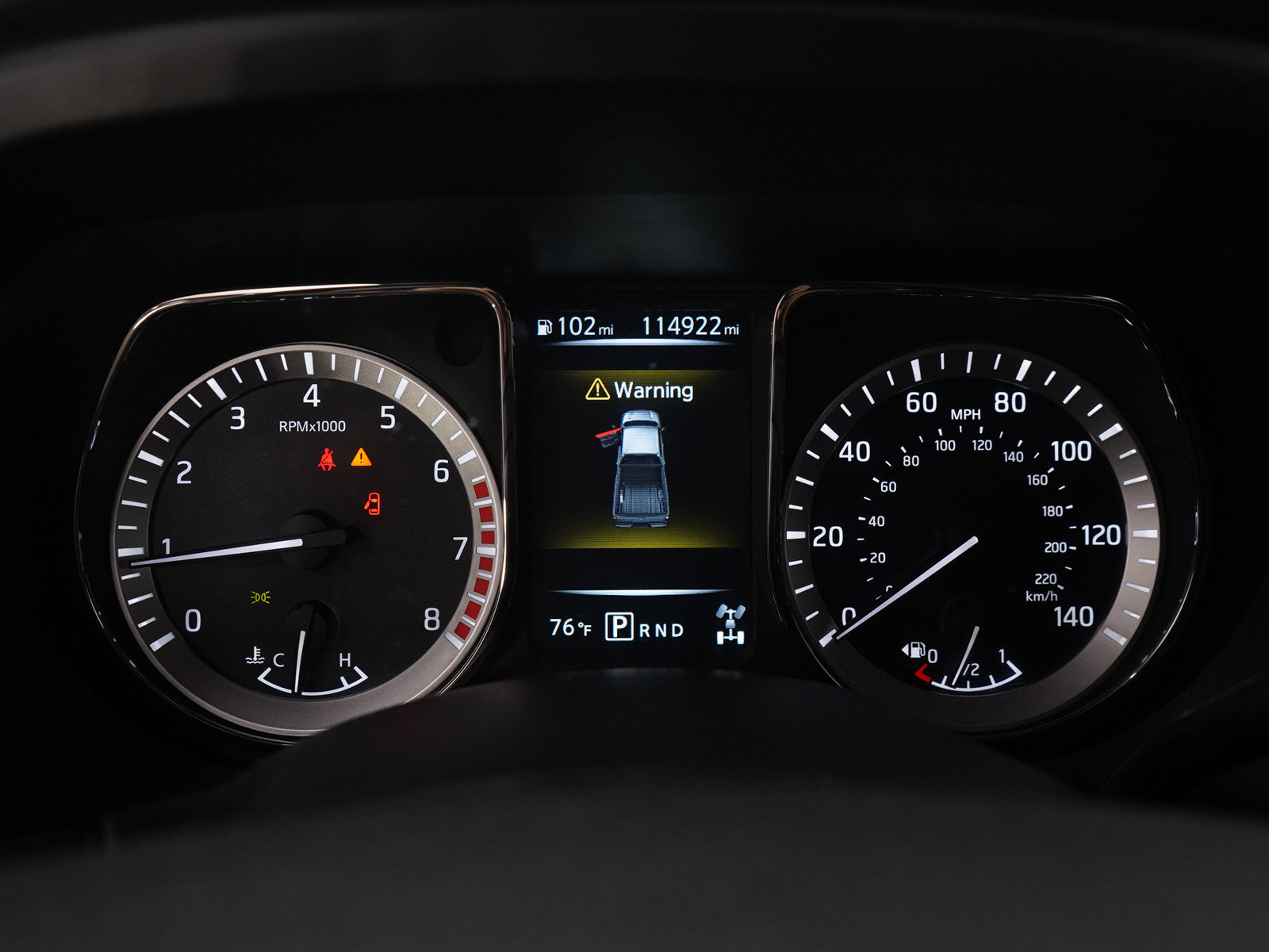 Used 2017 Nissan Titan SV AWD/4WD image 27
