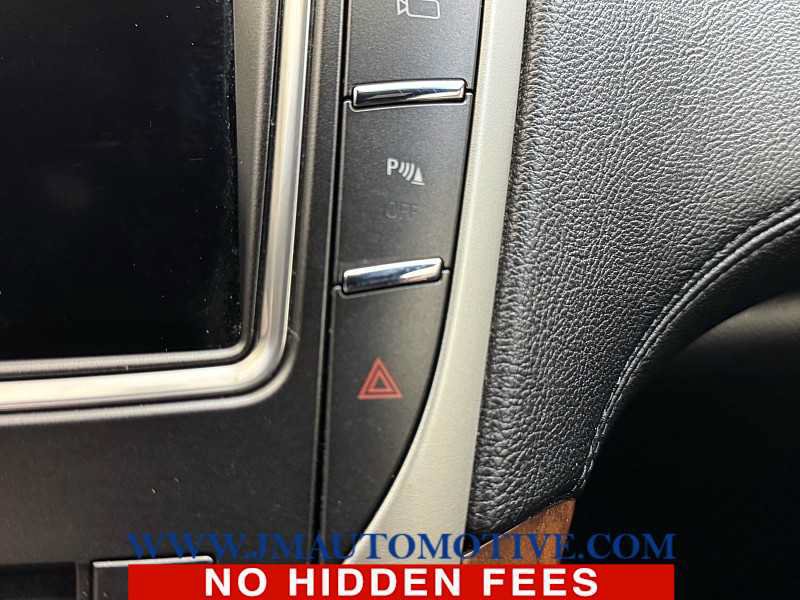Used 2019 Lincoln Nautilus Reserve AWD/4WD image 33