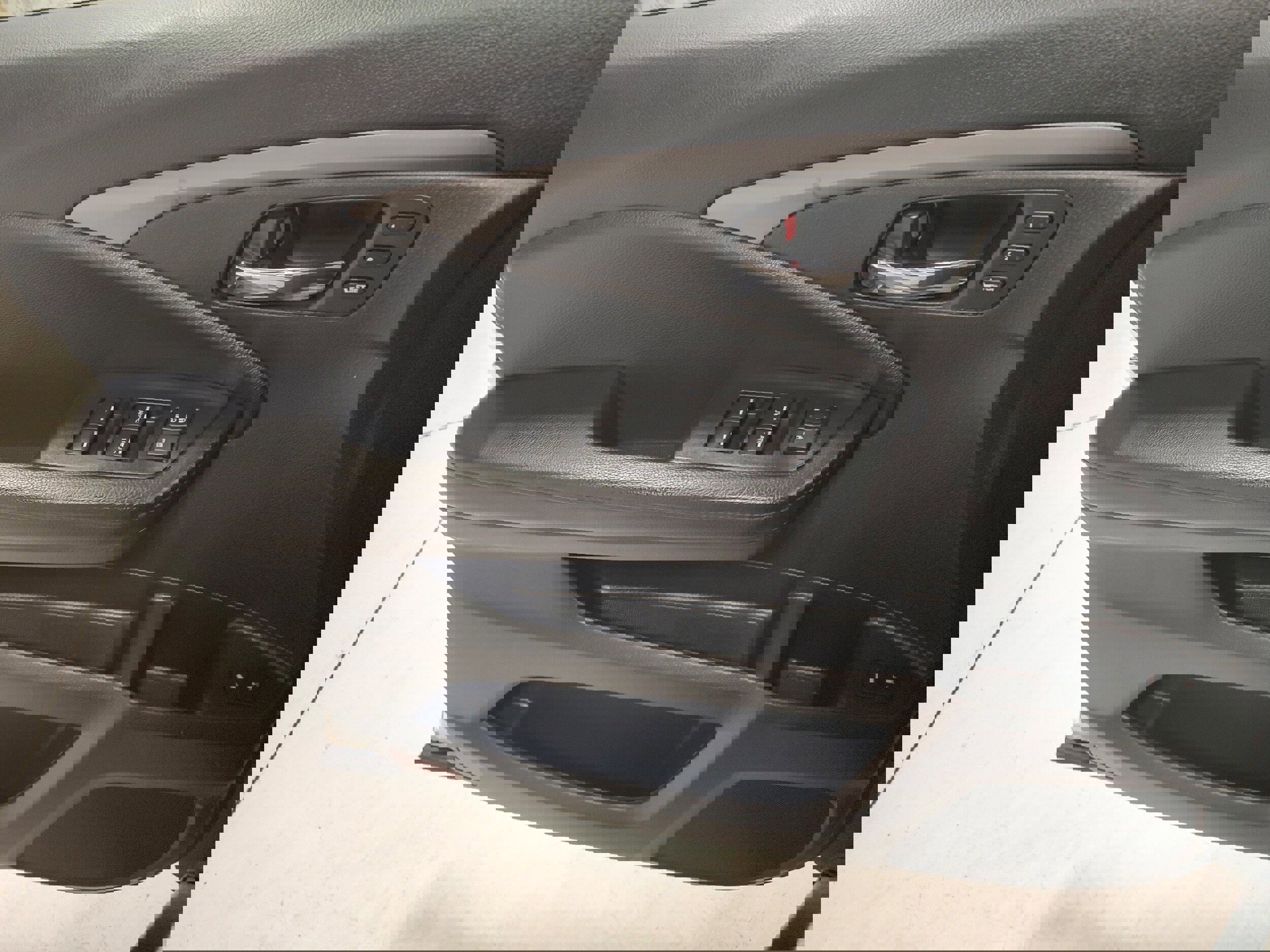 Used 2022 Honda Pilot Special Edition image 9