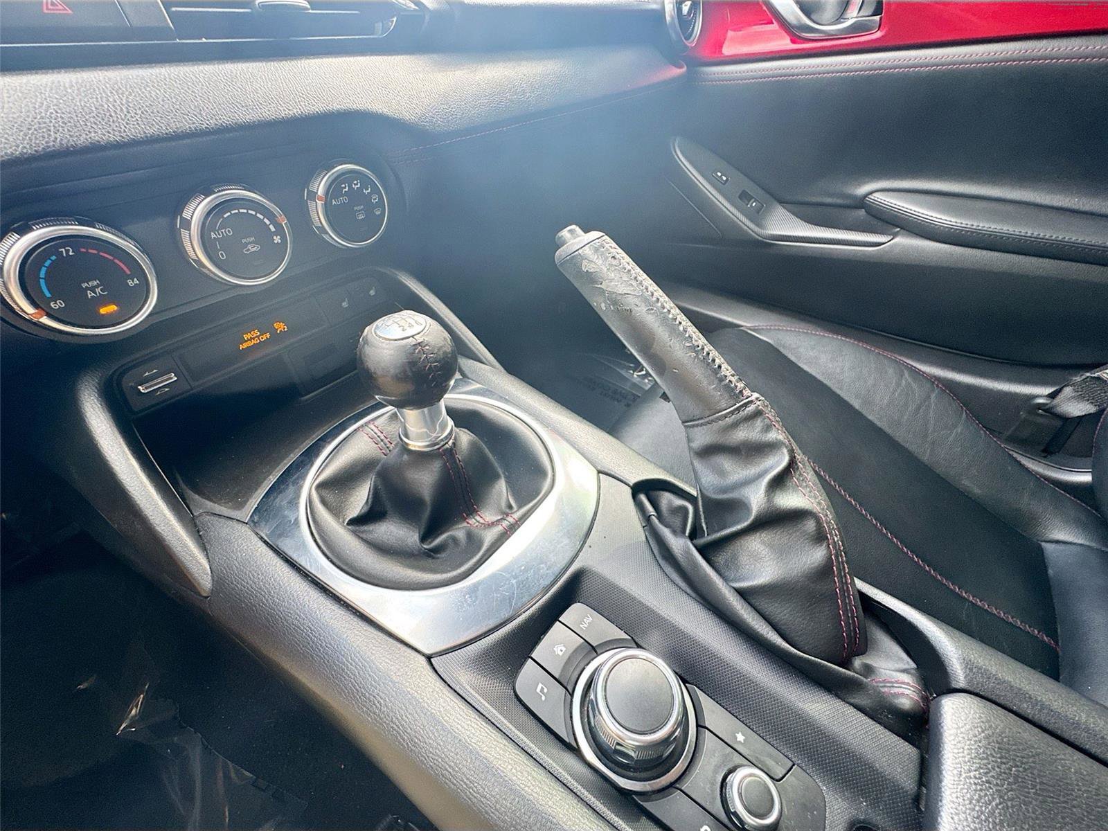 Used 2017 MAZDA MX-5 Miata RF Grand Touring image 15