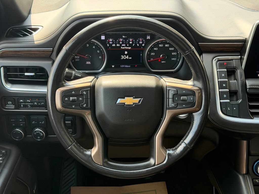 Used 2021 Chevrolet Suburban High Country AWD/4WD image 17