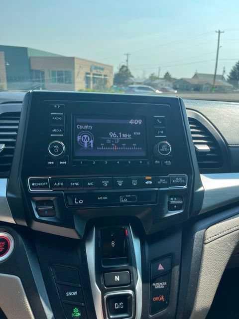 Used 2019 Honda Odyssey LX image 39
