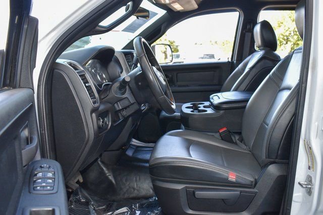 Used 2022 RAM 5500 Tradesman w/ Chrome Appearance Group image 13