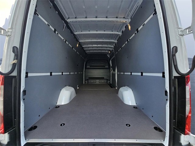 New 2024 Mercedes-Benz eSprinter 170 Cargo image 14