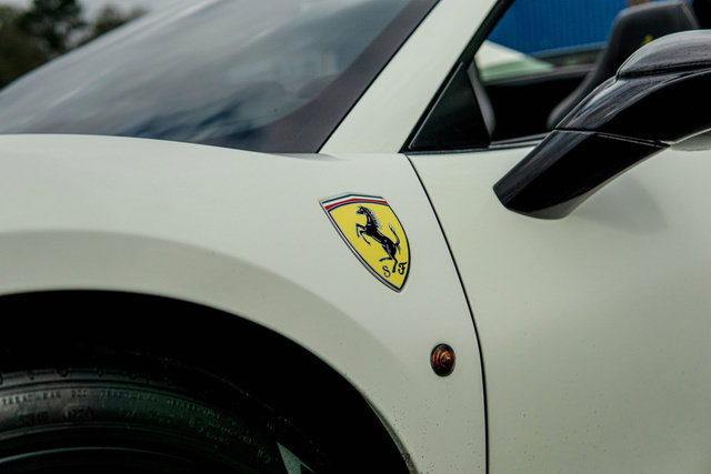 Used 2017 Ferrari 488 Spider RWD image 78
