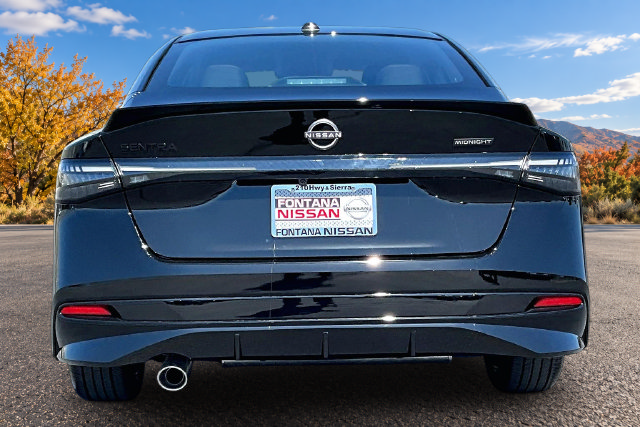 New 2027 Nissan Sentra SR w/ SR All Weather Package FWD image 4