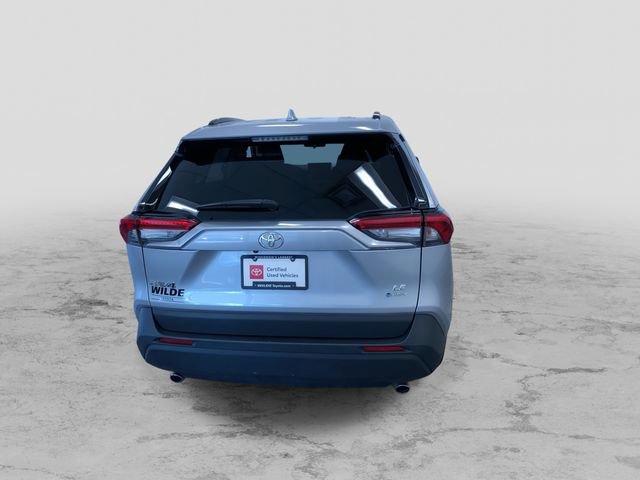 Certified 2025 Toyota RAV4 LE AWD/4WD image 8