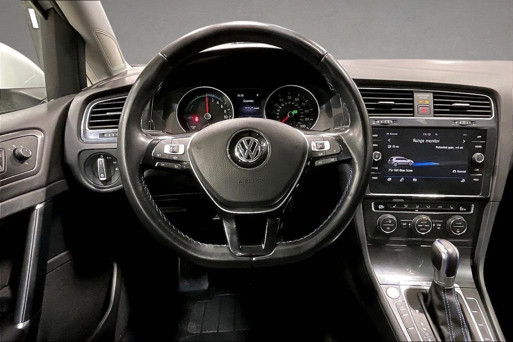 Used 2019 Volkswagen e-Golf SE w/ Driver Assistance Package FWD image 8