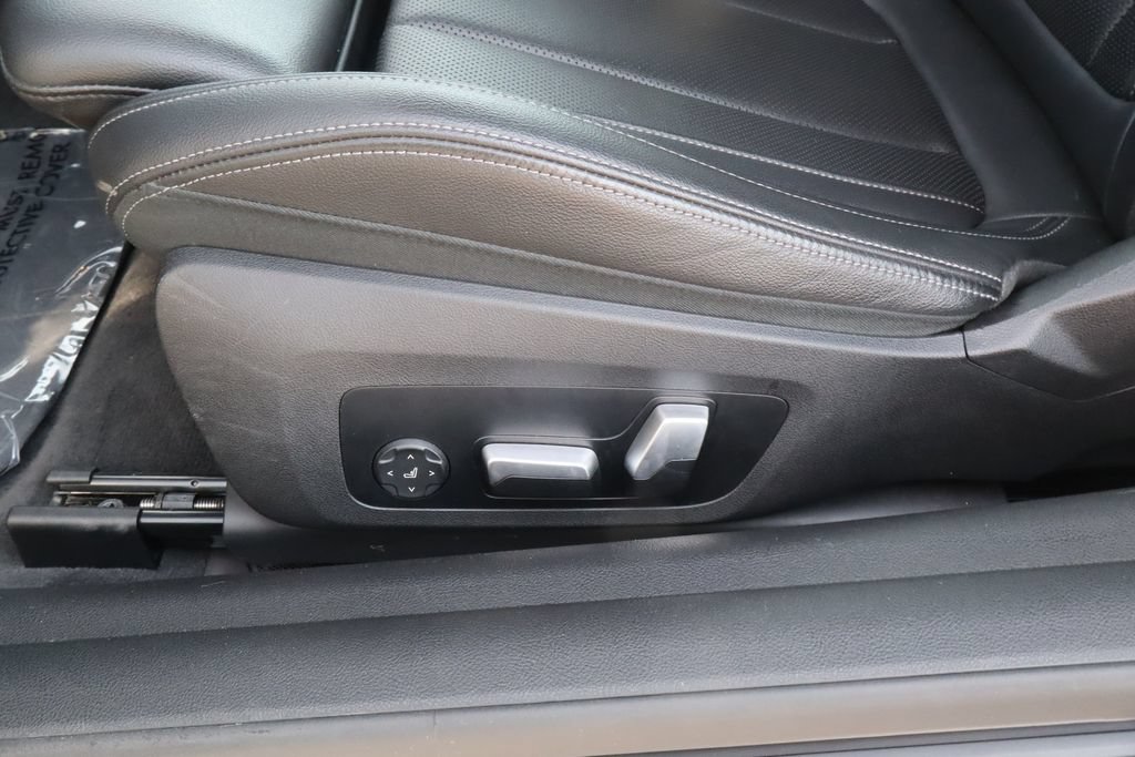 Used 2023 BMW M440i Coupe w/ Premium Package RWD image 22