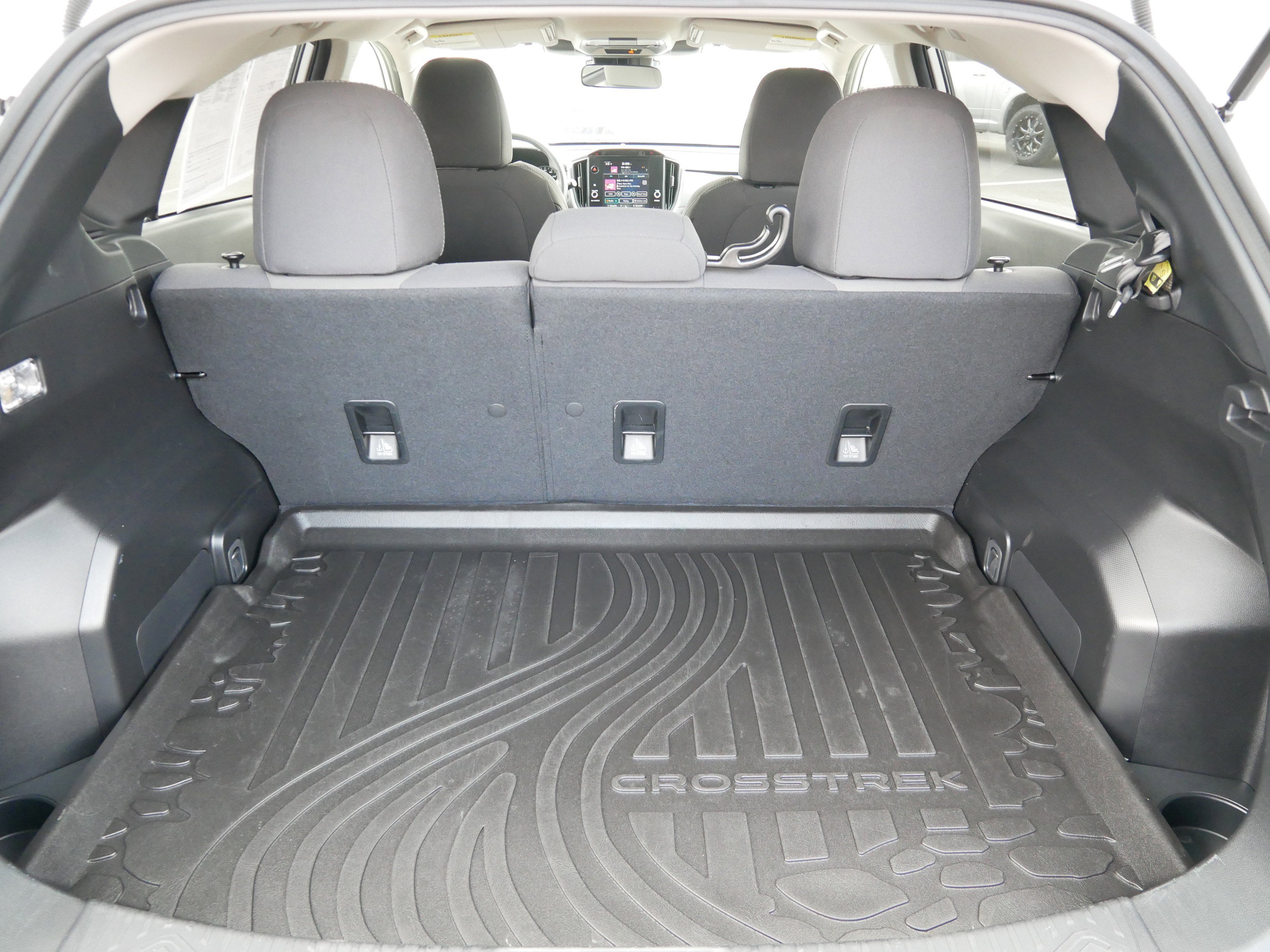 Certified 2025 Subaru Crosstrek 2.0i Premium image 18