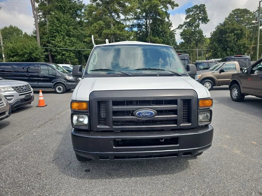 Used 2010 Ford E-150 and Econoline 150 RWD image 13