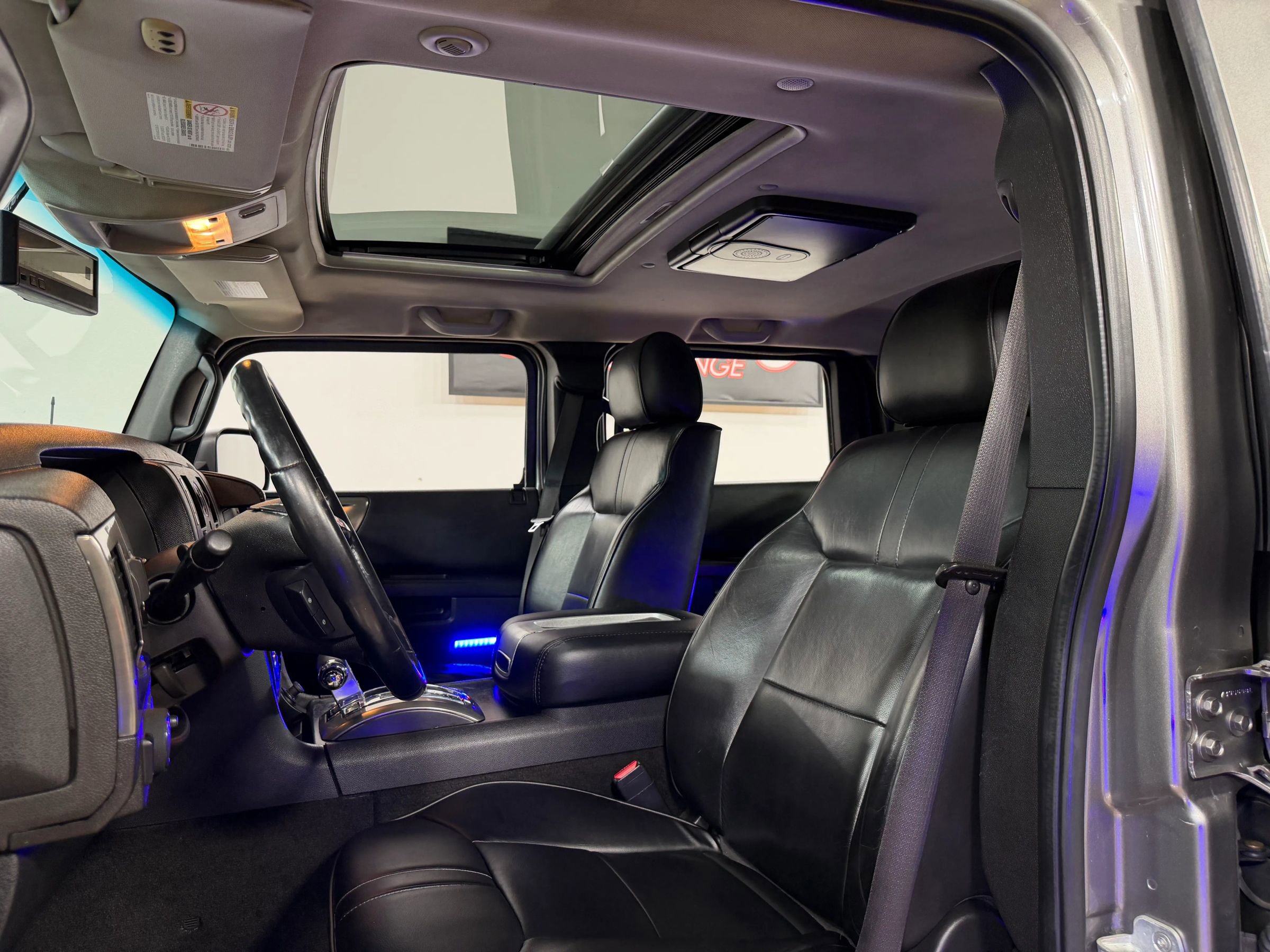 Used 2008 HUMMER H2 Luxury image 14