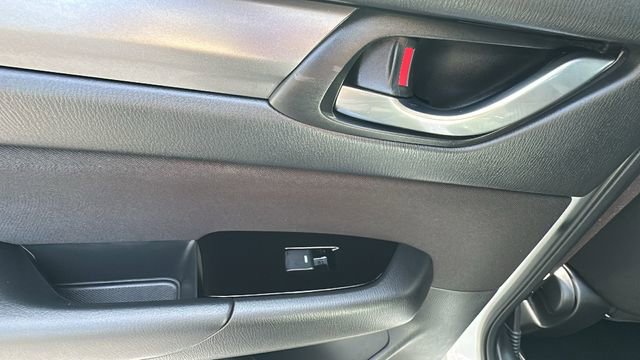 Certified 2025 MAZDA CX-5 AWD 2.5 S image 30