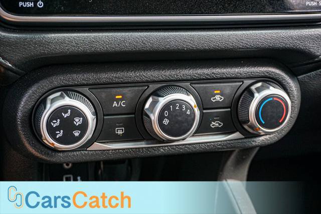 Used 2020 Nissan Versa S FWD image 29