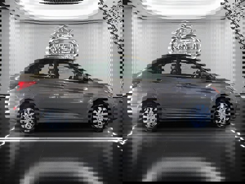 Used 2017 Hyundai Accent SE image 4